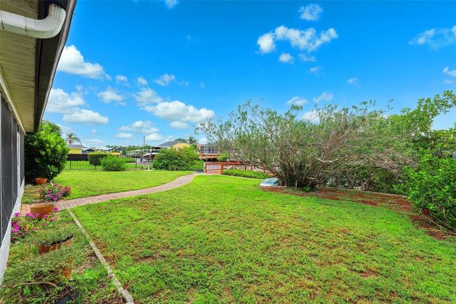 6521 Bimini Ct, House other with 3 bedrooms, 2 bathrooms and null parking in APOLLO BEACH FL | Image 37