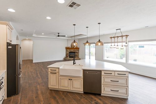 69-1630 E 2450 South St, St George, UT, 84790 | Card Image