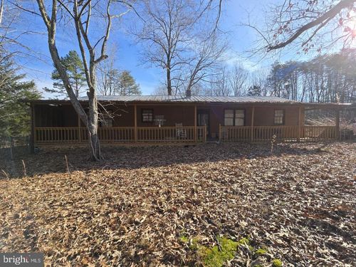 18020 L P Bailey Memorial Hwy, NATHALIE, VA, 24577-3844 | Card Image