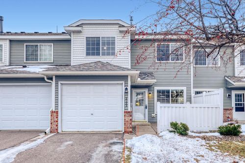 2123 Grenadier Ave N, Oakdale, MN, 55128-4313 | Card Image