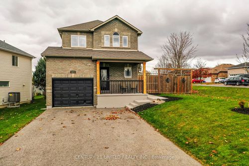 671 Trailview Dr, Peterborough, ON, K9J8P1 | Card Image