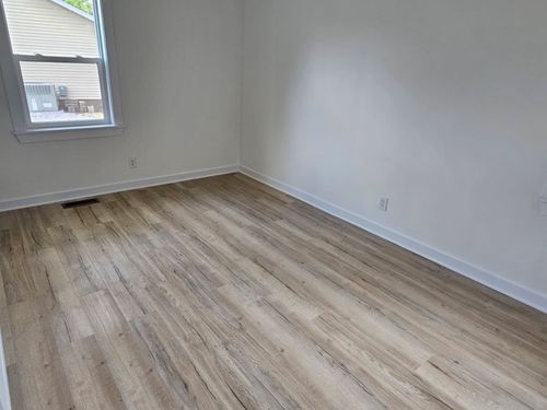 742 Hartsville Pike, Lebanon, TN, 37087-2924 | Card Image