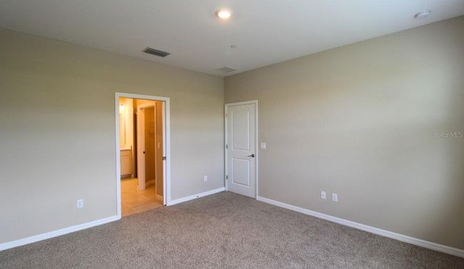 Primary Bedroom | Image 11