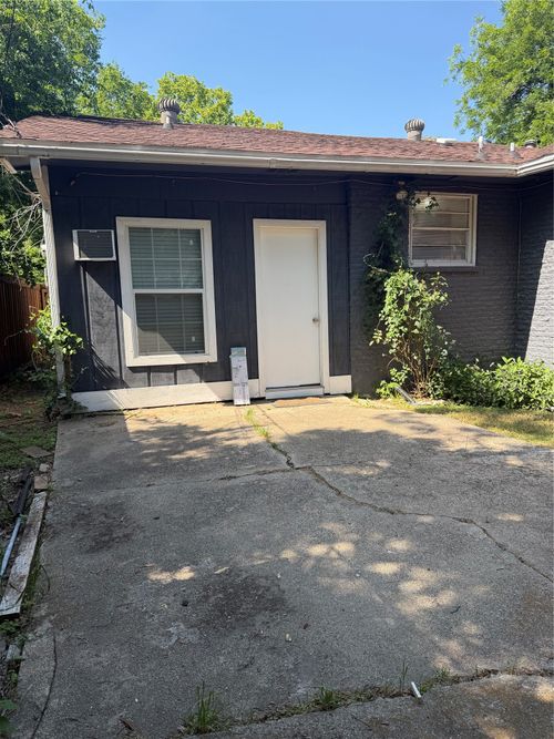 2436 Lockhart Avenue, Dallas, TX, 75228 | Card Image