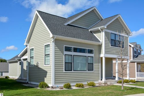 3-11613 Whittington St, Traverse City, MI, 49684-6870 | Card Image