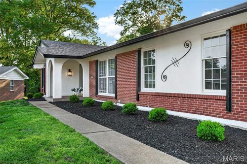12947 Ballantine Ct, Saint Louis, MO, 63146-3701 | Card Image