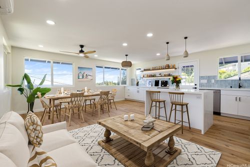 2632 Peter St, Honolulu, HI, 96816-2014 | Card Image