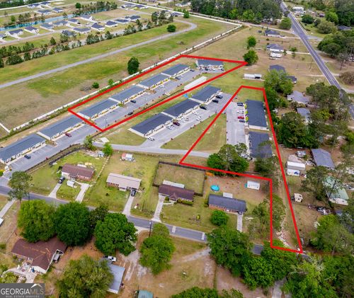 609 Beach Rd, Baxley, GA, 31513-9269 | Card Image