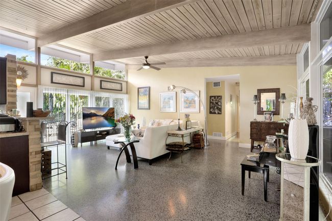 2912 Ne 27 Th St, House other with 2 bedrooms, 2 bathrooms and null parking in Lighthouse Point FL | Image 10
