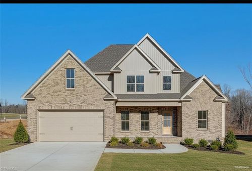 101 Shady Springs Dr, Reidsville, NC, 27320-9764 | Card Image