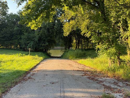 17541 Rangers Landing Rd, Calhoun, KY, 42327-8801 | Card Image