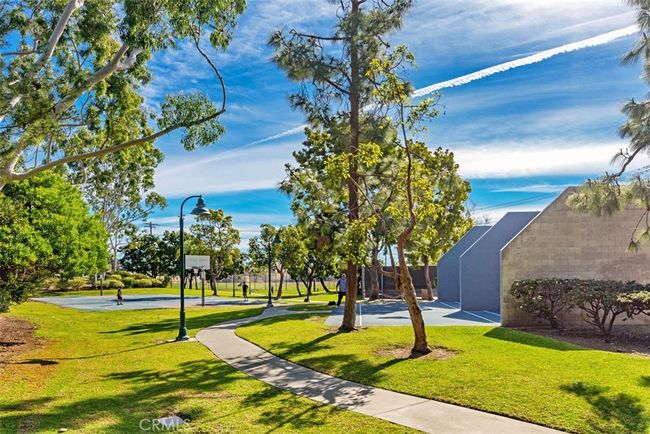 18 - 25611 Quail Run, Condo with 2 bedrooms, 2 bathrooms and 2 parking in Mission Viejo CA | Image 30