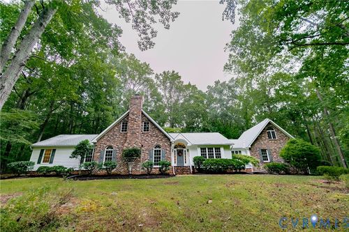 2153 Hunters Mill Rd, Powhatan, VA, 23139-5947 | Card Image