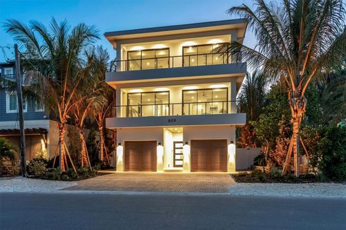 809 N Shore Dr, ANNA MARIA, FL, 34216 | Card Image