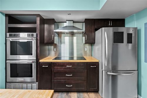 4134 Yankee Dr, Agoura Hills, CA, 91301-3523 | Card Image