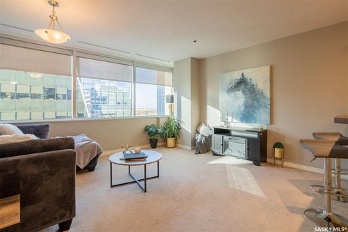 1002-1914 Hamilton Street, Regina, SK, S4P3N6 | Card Image