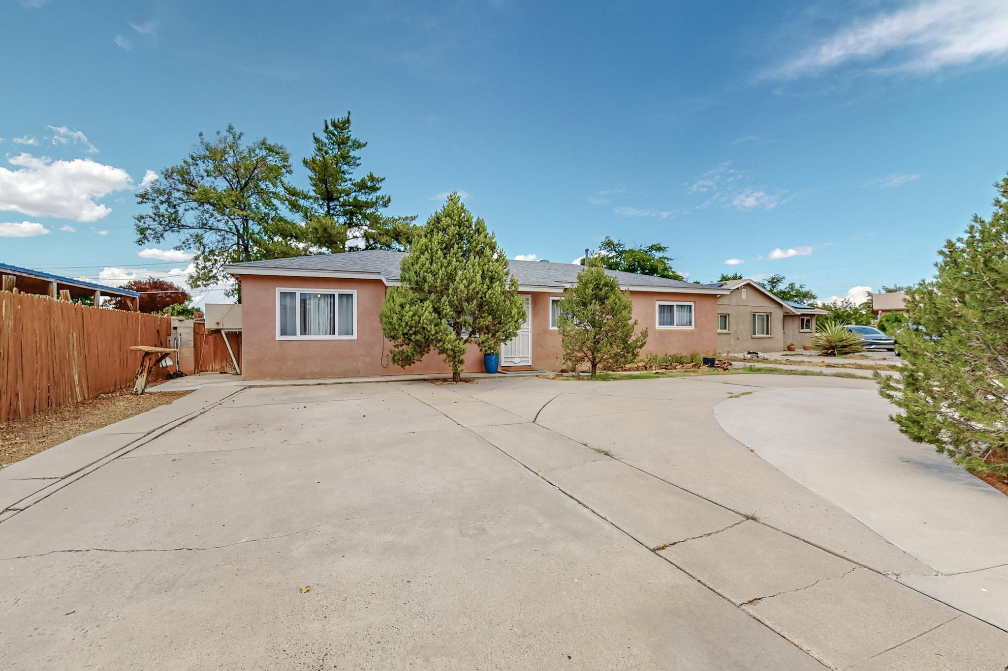 Headingly Ave, Albuquerque, NM 87110