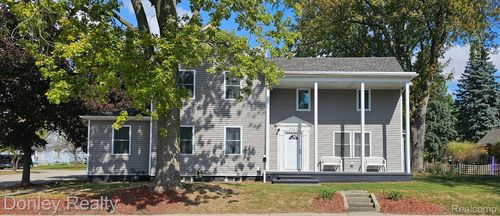 6542 Marlette St, Marlette, MI, 48453-1209 | Card Image