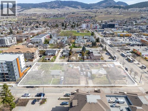 275 Dougall Rd N, Kelowna, BC, V1X3K6 | Card Image