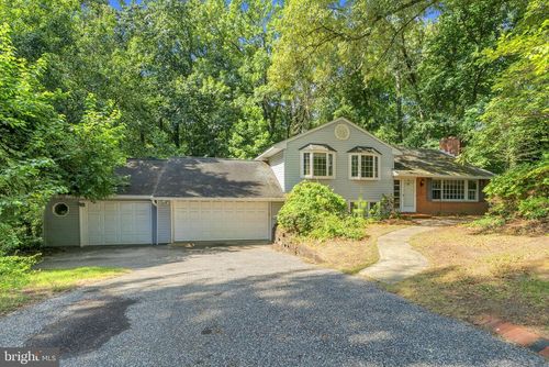 27 Saint Andrews Rd, SEVERNA PARK, MD, 21146-1433 | Card Image