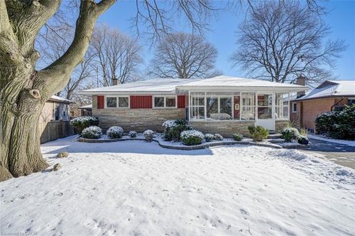 116 Boniface Ave, Kitchener, ON, N2C1L9 | Card Image