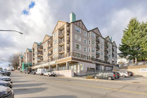 {{alt}} | Card Image