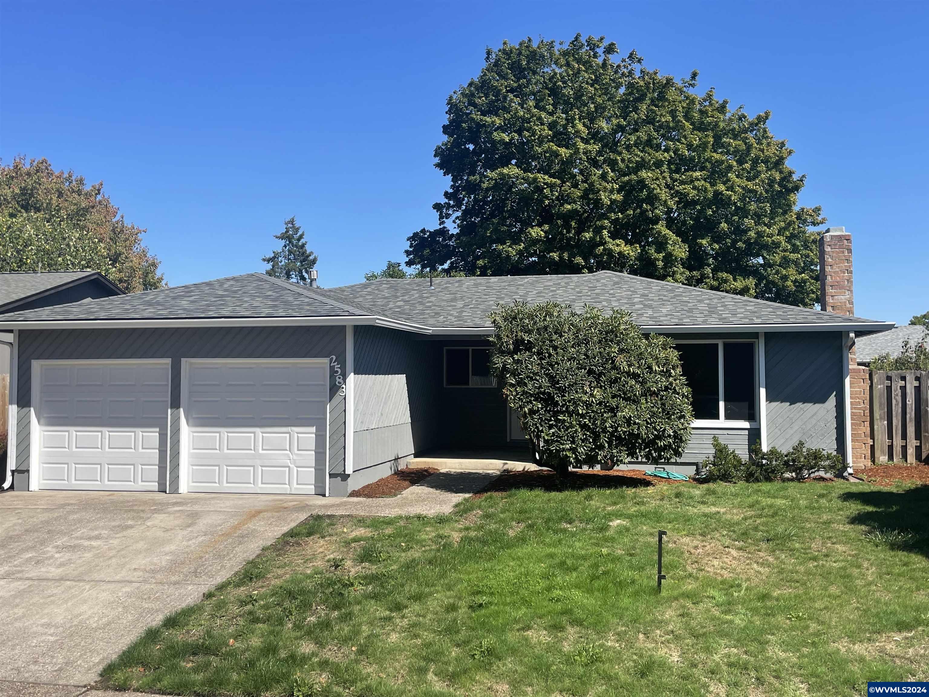 Ermine St, Albany, OR 97322