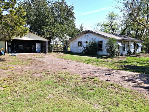 956 Farm Road 900 N, Saltillo, TX, 75478-4012 | Card Image