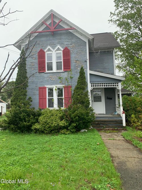334 Main St, Corinth, NY, 12822-1166 | Card Image