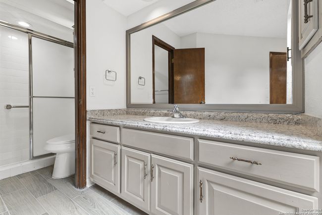 908 Robert Derrick Dr, House other with 3 bedrooms, 2 bathrooms and null parking in Schertz TX | Image 13
