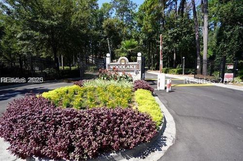 apt-168-96 Mathews Dr, Hilton Head Island, SC, 29926-3633 | Card Image