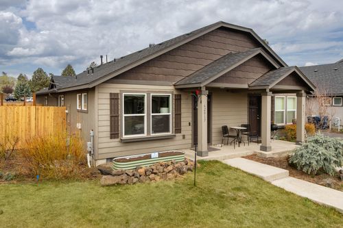 62017 Ne Nate'S Place, Bend, OR, 97701 | Card Image