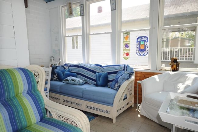 9 15 Th St, House other with 3 bedrooms, 2 bathrooms and 4 parking in Onset MA | Image 10