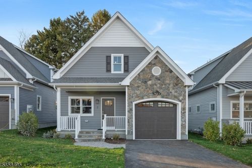 12 Birdie Ln, Boonton Twp, NJ, 07005-2273 | Card Image