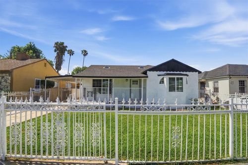 4024 Lugo Ave, Lynwood, CA, 90262-3739 | Card Image