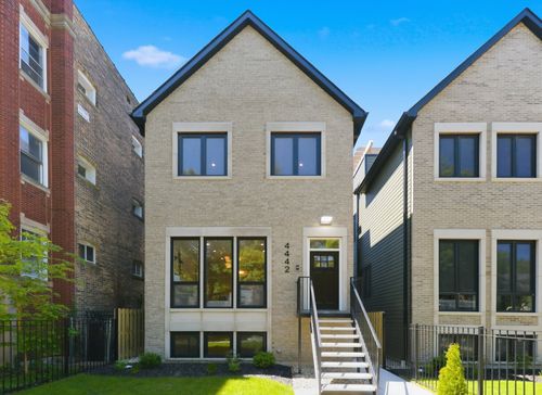 4442 N Greenview Ave, Chicago, IL, 60640-5904 | Card Image