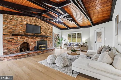 1610 Portland Ln, BOWIE, MD, 20716-1865 | Card Image