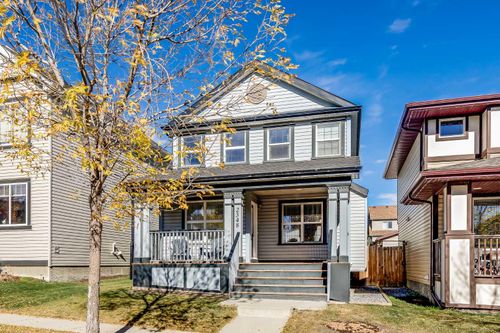 {{alt}} | Card Image