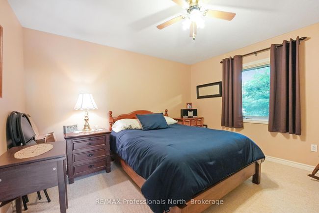 1093 Comak Cres, House other with 3 bedrooms, 2 bathrooms and 4 parking in Algonquin Highlands ON | Image 22