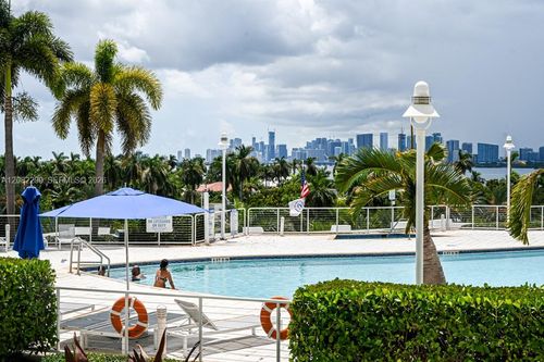606-7900 Harbor Island Dr, North Bay Village, FL, 33141-4281 | Card Image