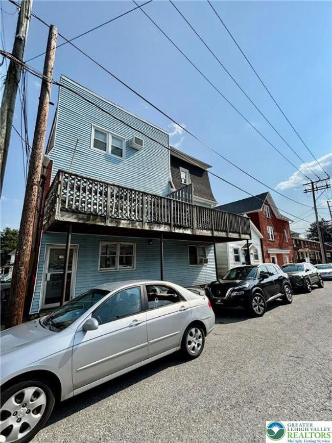 4 - 210 E Main St, Condo with 1 bedrooms, 1 bathrooms and null parking in Pen Argyl PA | Image 11