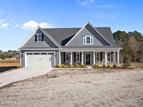 120 Cripple Creek Dr, Peletier, NC, 28584-0339 | Card Image