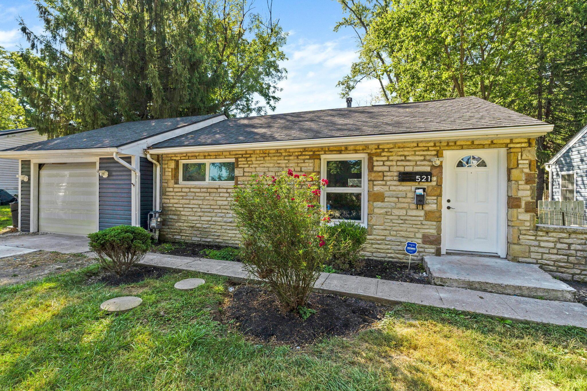 Rosslyn Ave, Columbus, OH 43214