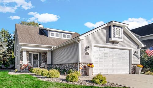 1721 Briam Circle Dr, Valparaiso, IN, 46383 | Card Image