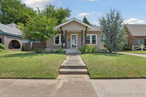 115 Jamestown Ave, Tulsa, OK, 74112-1111 | Card Image