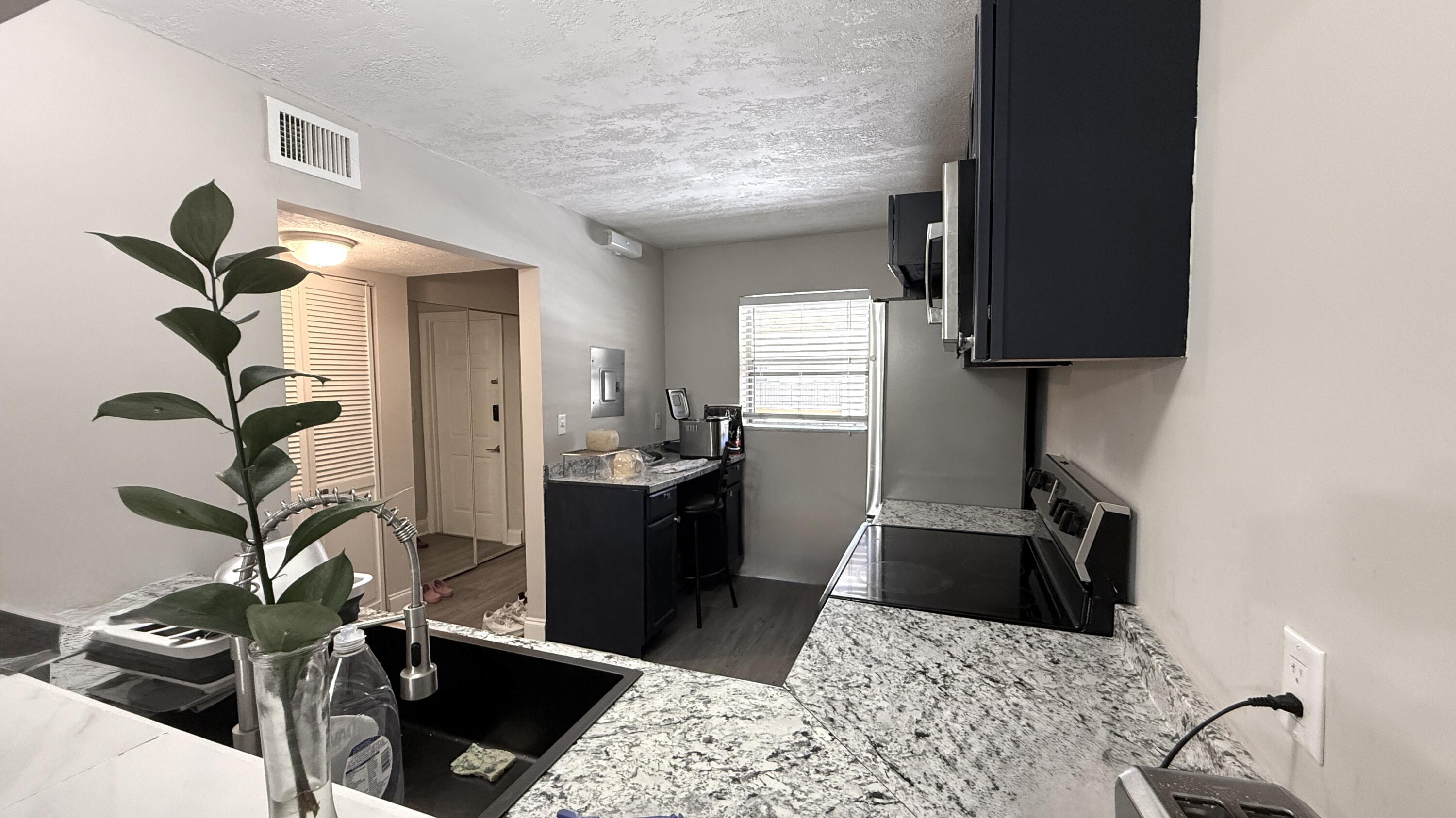 Residential Lease in Delray Beach 2