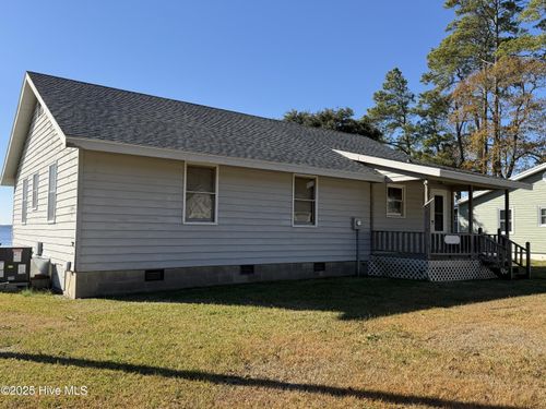 991 Pinecrest Rd, Bath, NC, 27808-9549 | Card Image