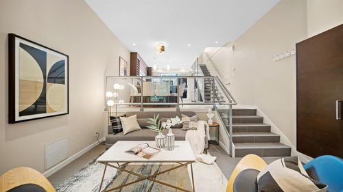 7-2188 W 8th Ave, Vancouver, BC, V6K2A4 | Card Image