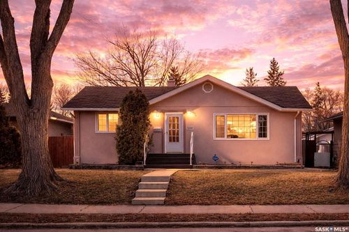 5308 2nd Avenue, Regina, SK, S4T0B8 | Card Image