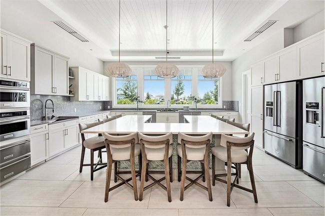 Do you have a special event coming up? Rent this room and kitchen to Celebrate! | Image 25